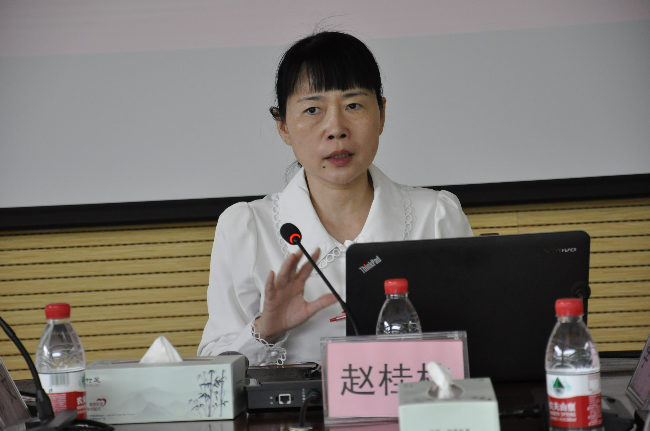 全國人大代表、民進紀中支部主任趙桂枝作輔導講座.JPG